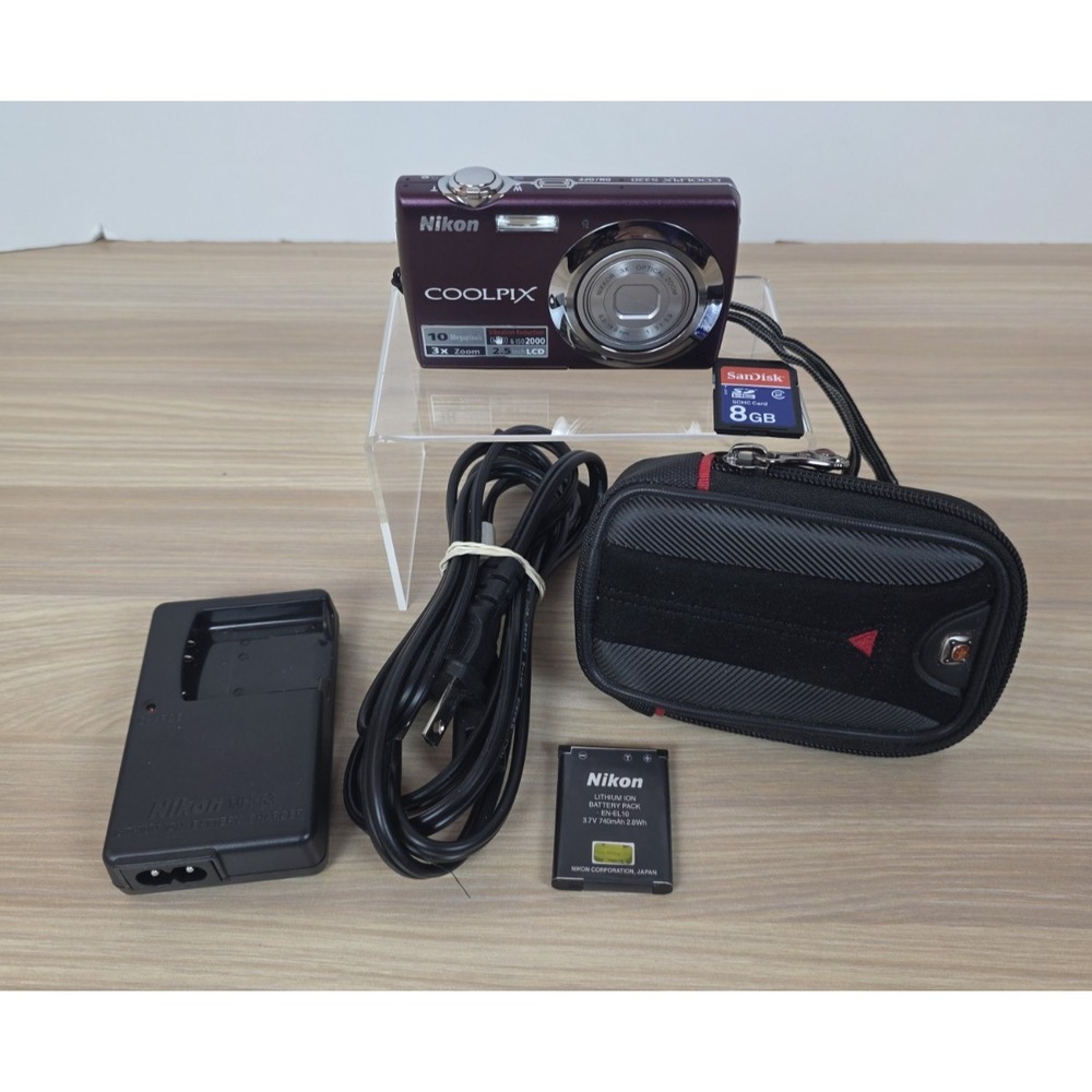 Nikon COOLPIX S220 10.0MP Digital Camera Plum Batter Charger SD Card Case Tested